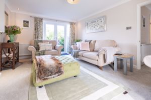 Lounge- click for photo gallery